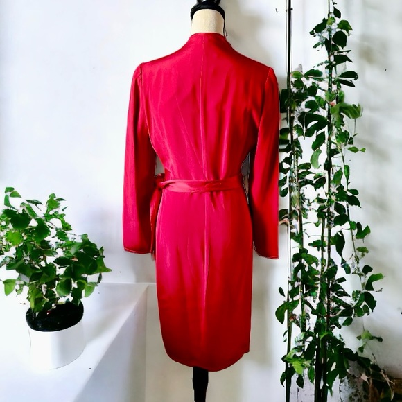 Vintage Tom & Linda Platt For Saks 5th Avenue Tootsies Red Wrap Dress Size Small - Picture 2 of 13